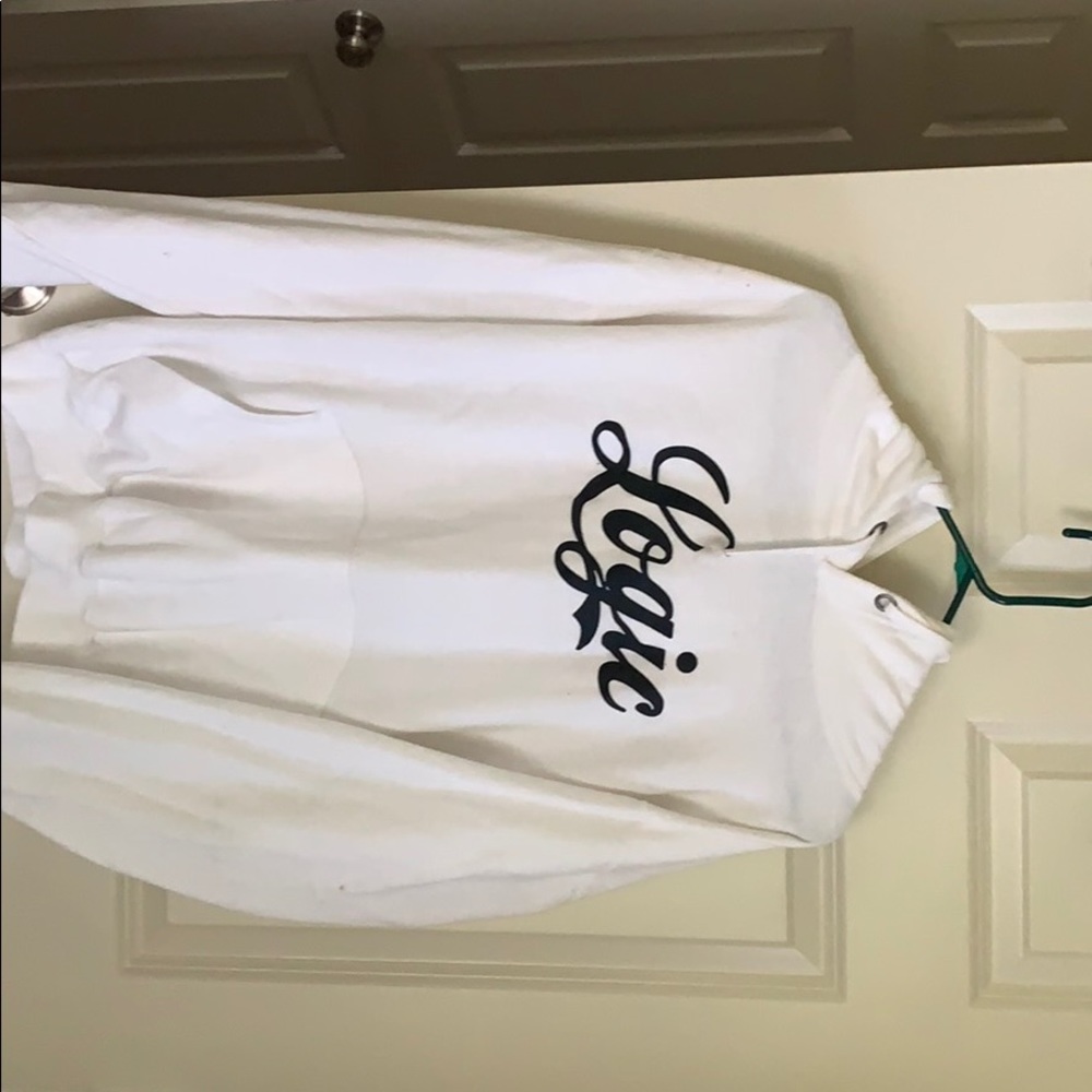 Men’s Logic Rapper Sweatshirt - Picture 2 of 4